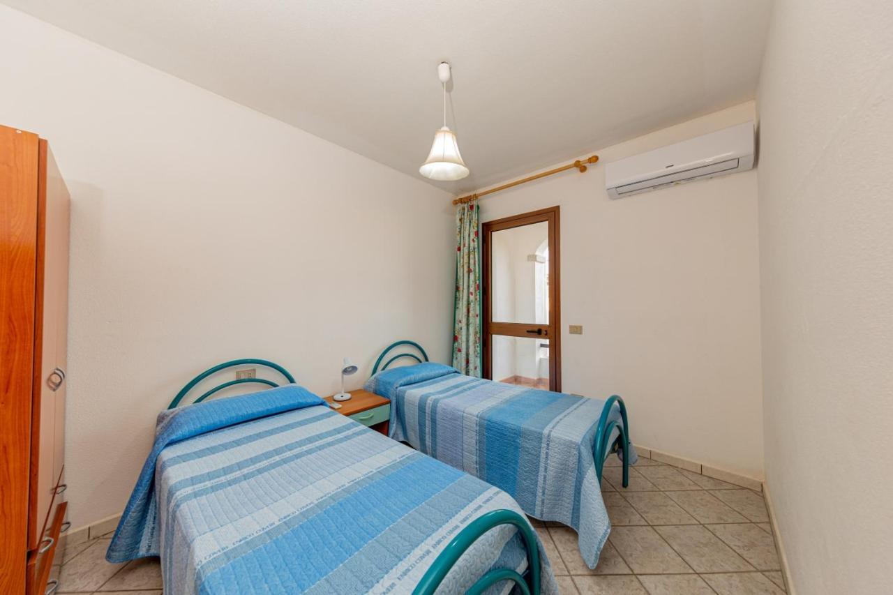 Appartamento Residenziale Trilocale 6 Posti Letto Via Sardegna San Teodoro San Teodoro  Ngoại thất bức ảnh