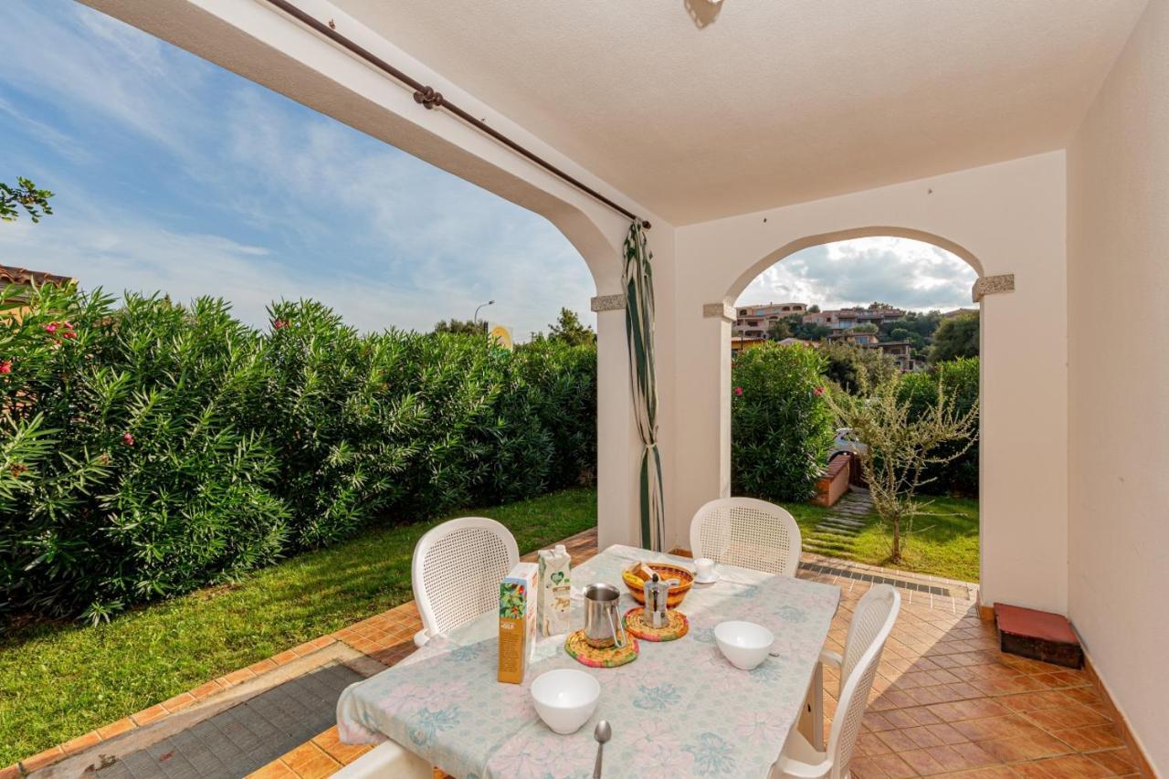 Appartamento Residenziale Trilocale 6 Posti Letto Via Sardegna San Teodoro San Teodoro  Ngoại thất bức ảnh